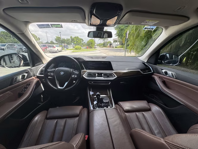 BMW X5 xDrive30d 2020 — 55,000 km — Mantenimiento gratis hasta el 2030