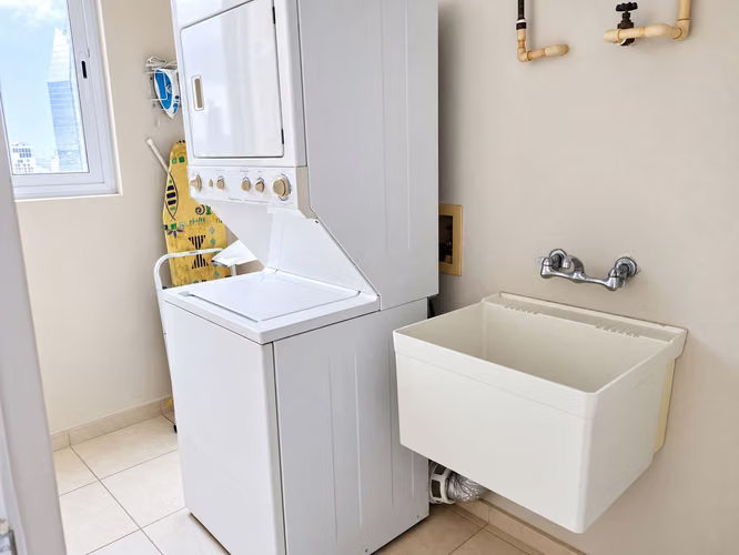 Alquiler Apartamento Amoblado en PH Vista del Mar (Vista a la ciudad) – Avenida Balboa | $1,150 - Imagen 9