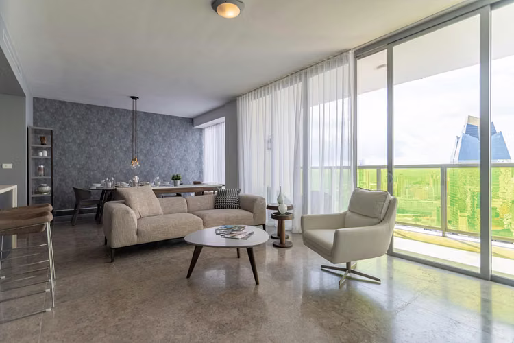 Apartamento en Venta en Avenida Balboa.