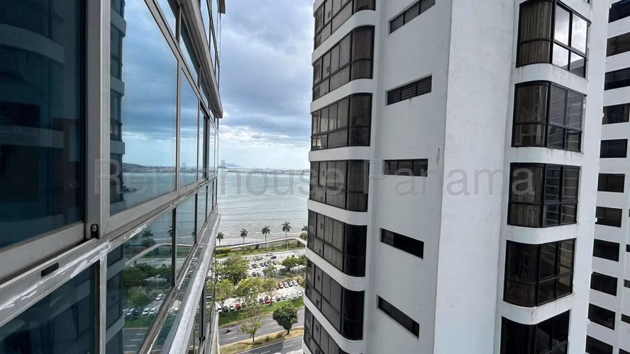 Venta Apartamento Amoblado Vista al Mar | 87 m2 | Bayfront Tower, Avenida Balboa - ALYC 25-7923 - Imagen 10