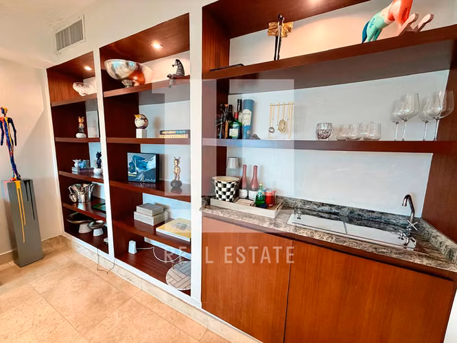 Se Vende Apartamento en PH Arboleda, Altos del Golf