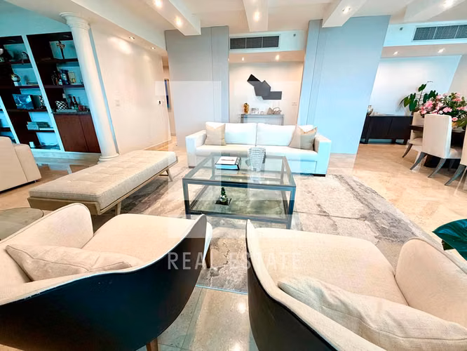 Se Vende Apartamento en PH Arboleda, Altos del Golf