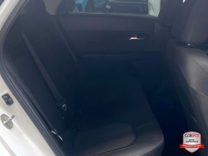 Hyundai Accent 2025 Automática DE8195 - Imagen 7