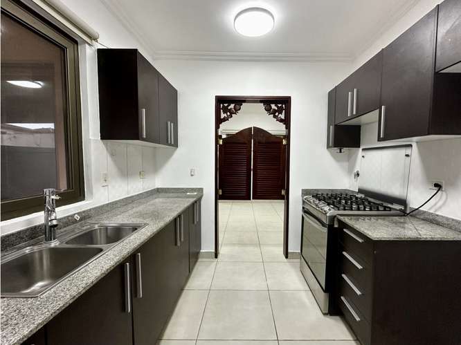 Casa Acogedora Precio Oportunidad en PH Woodlands, Panama Pacifico.