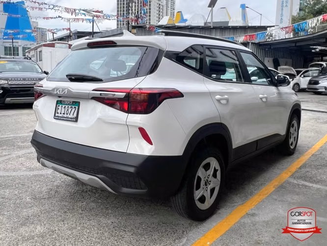 Kia Seltos 2024 Automática EI1877 - Imagen 4