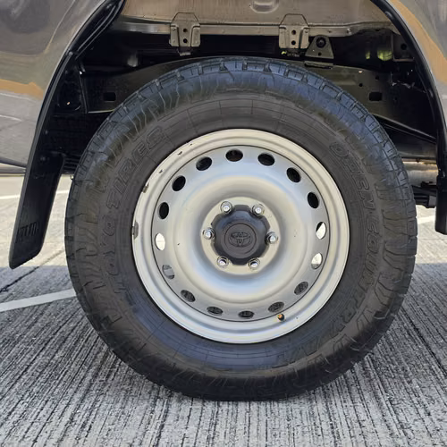 TOYOTA HILUX 2023 4X4 IMPECABLE $24,900
