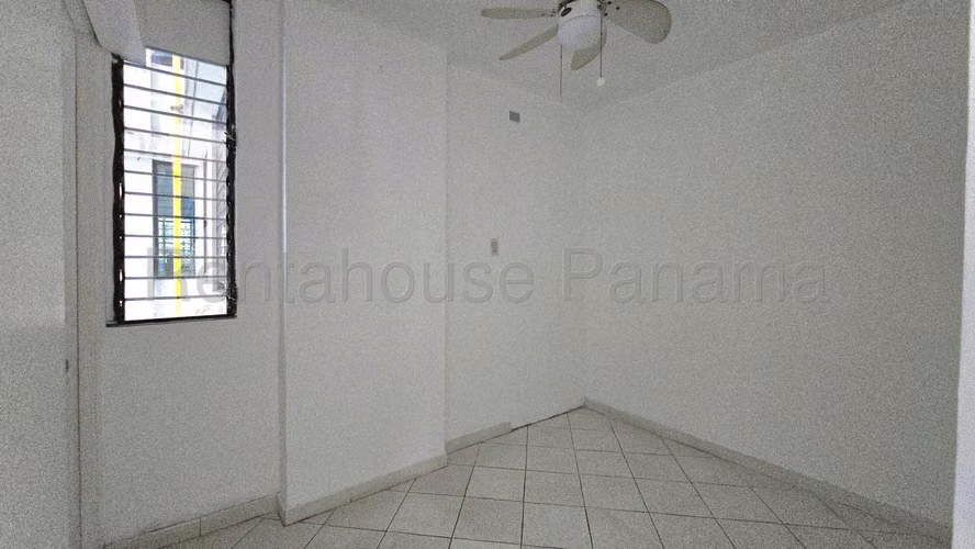 Venta de Apartamento de 130 m2 en PH Mirabel, Paitilla 27-2270GG