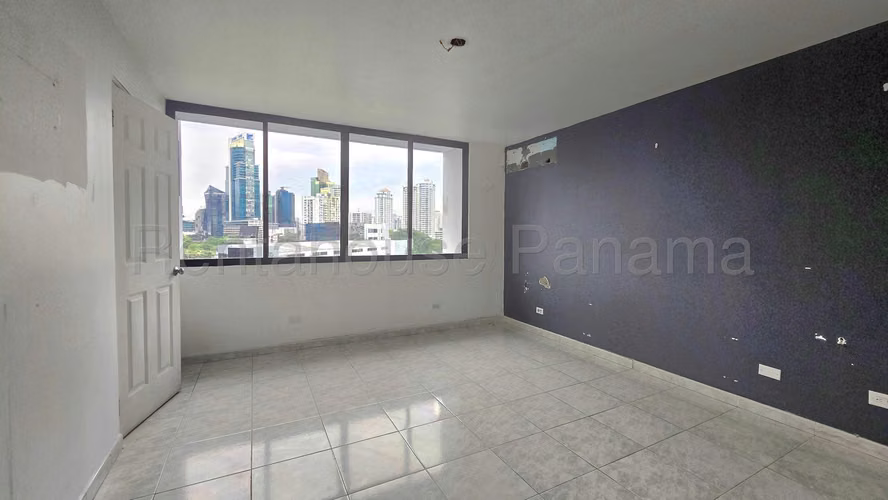 Venta de Apartamento de 130 m2 en PH Mirabel, Paitilla 27-2270GG