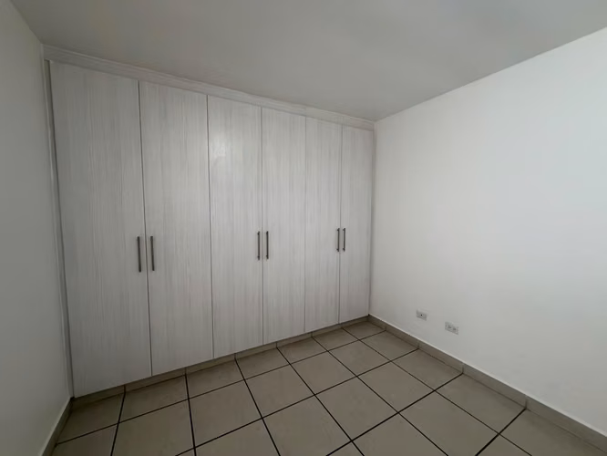 Alquiler de apartamento en Parque Lefevre - Imagen 10