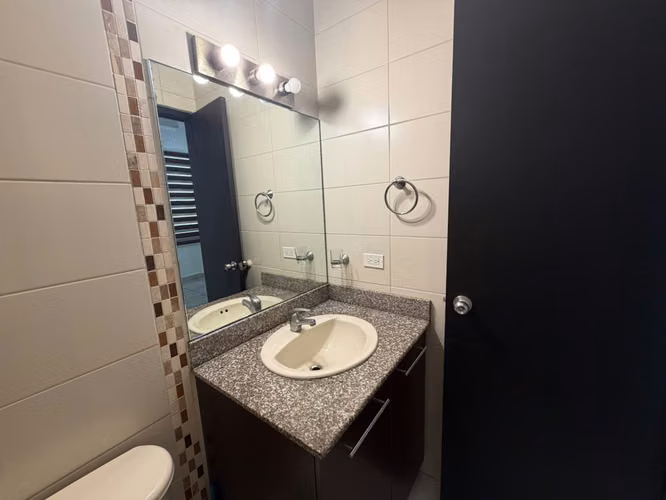 Alquiler de apartamento en Parque Lefevre - Imagen 17