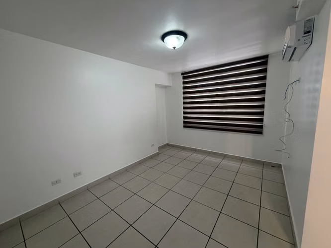 Alquiler de apartamento en Parque Lefevre - Imagen 11