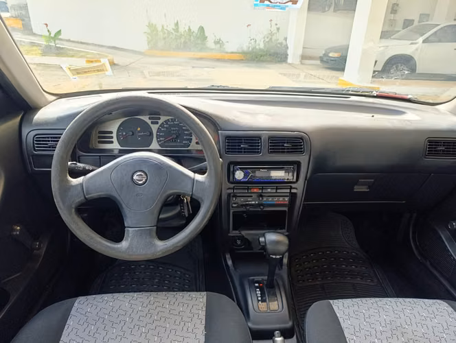 NISSAN SENTRA B13 2013 AUTOMATICO  - Imagen 7