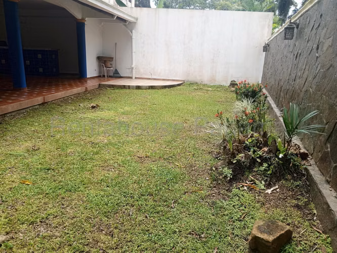 Casa en alquiler en La Alameda YM