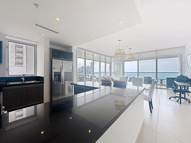 Alquiler de apartamento en Ave. Balboa – Rivage Tower - Imagen 3