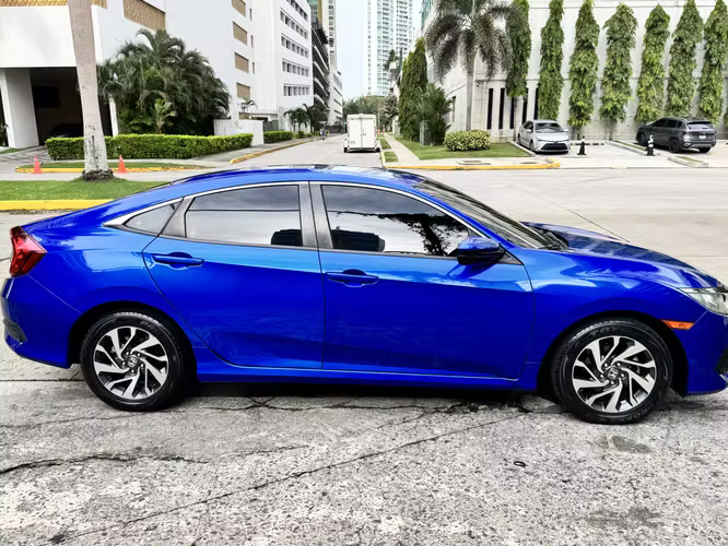 HONDA CÍVIC LX AÑO 2018 ; 2.0L -4PUERTAS, AUTOMÁTICO  - Imagen 6