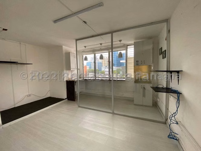 VENTA DE OFICINA OBARRIO HQ
