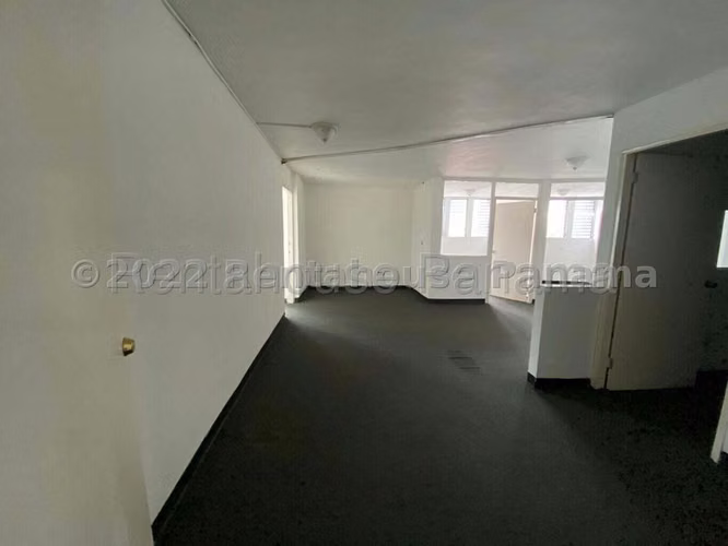 VENTA DE OFICINA OBARRIO HQ