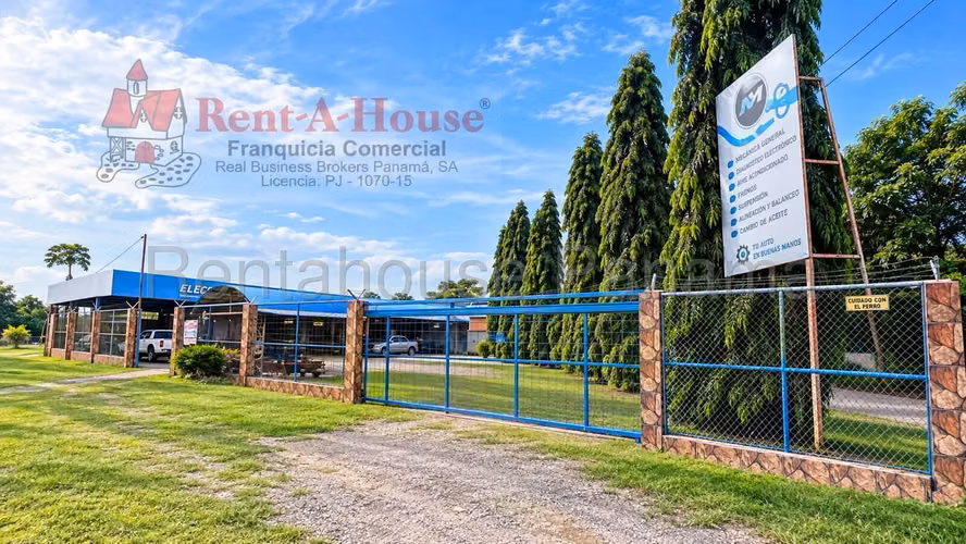 SE VENDE LOCAL COMERCIAL EN EL LAGARTILLO MDV27-2282