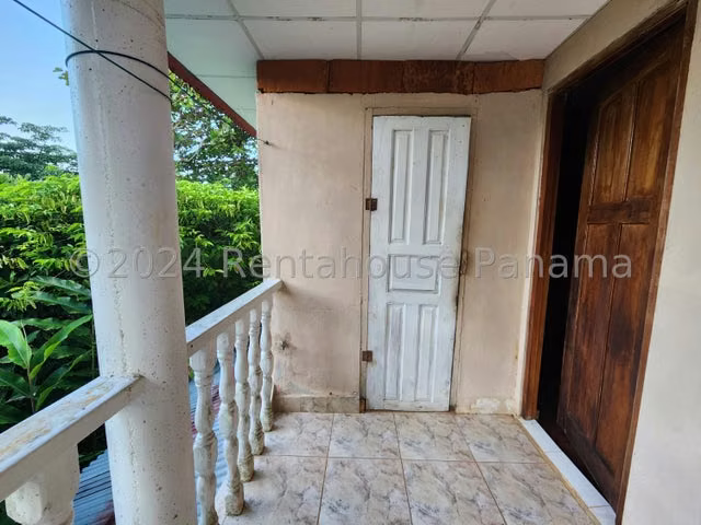 Vendo Finca con Casa duplex de montaña  con abundante biodiversidad, Mariato en Veraguas, 