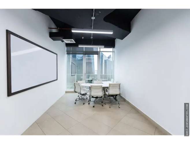 F&amp;f Tower Marbella — Oficina en Alquiler