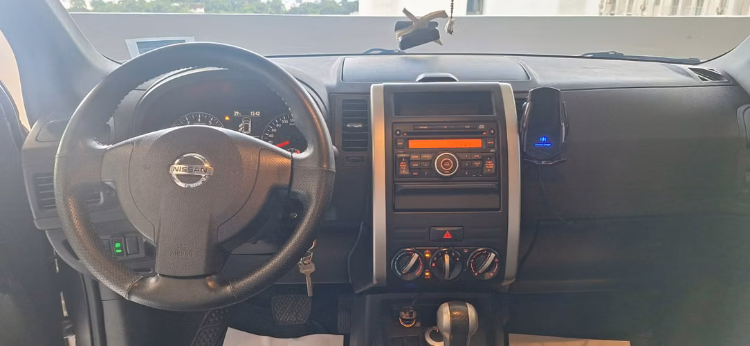 SE VENDE NISSAN XTRAIL AÑO 2014 EN OPTIMAS CONDICIONES  "NO REVENDEDORES" - Imagen 3