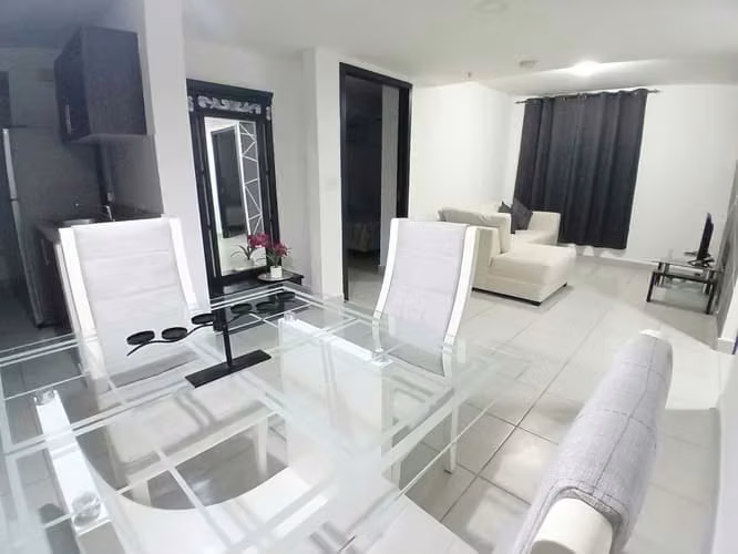 ALQUILO APARTAMENTO AMOBLADO CERCA DEL PARQUE OMAR/PH MIDPARK (DB)