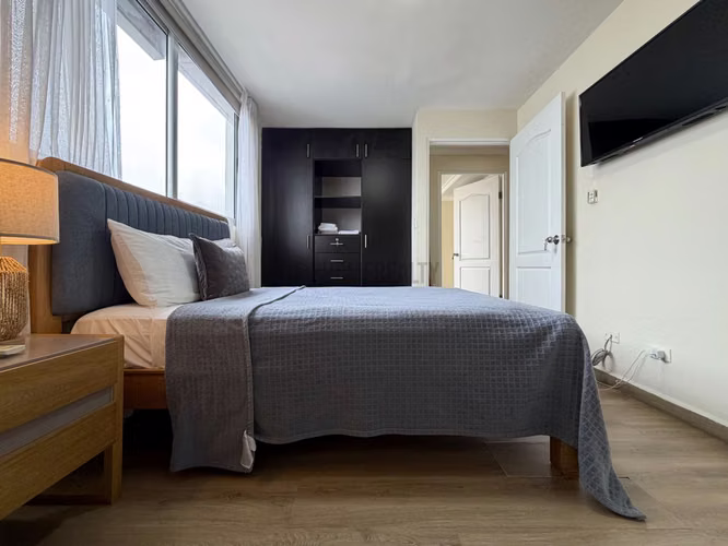 Apartamento Amoblado de 3 Recámaras en Alquiler en San Francisco – 180 m² con Amplia Terraza - Imagen 18