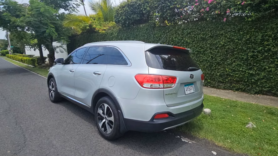 SE VENDE KIA SORENTO 2016