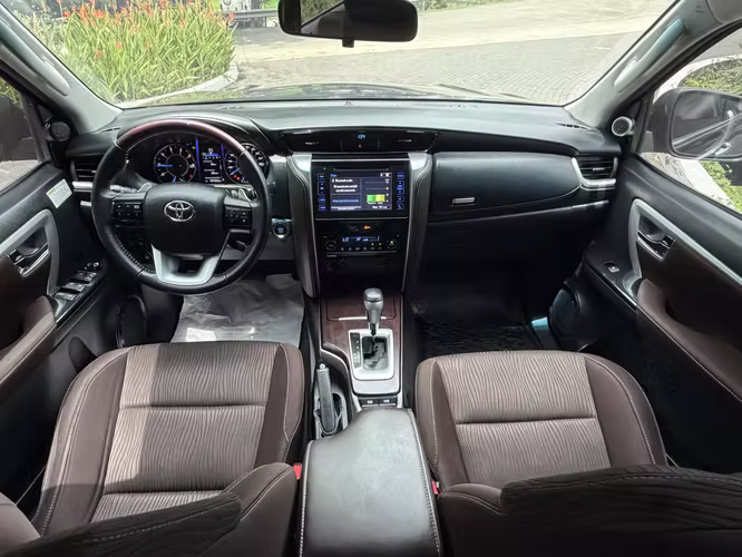 Toyota Fortuner 2019 Automatica turbo diesel - Imagen 6