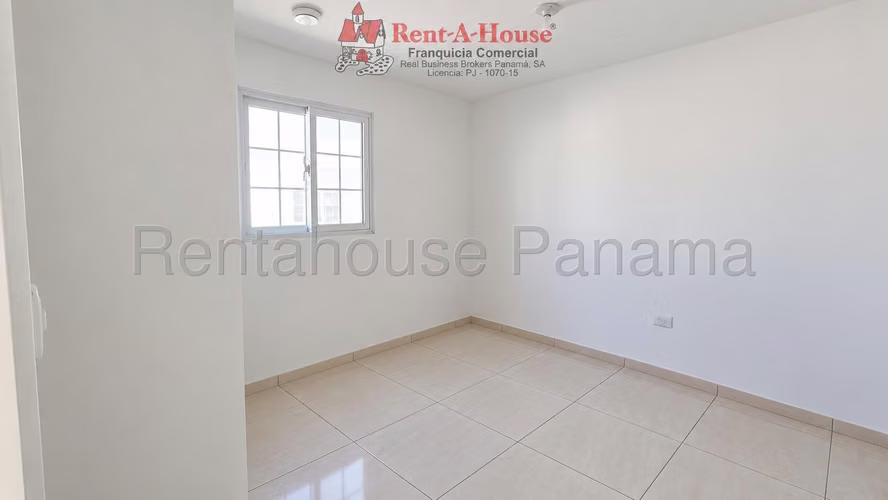 Casa En Venta En Las Tablas YS