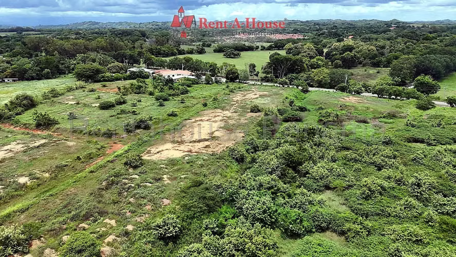 Terreno En Venta En Los Santos YS