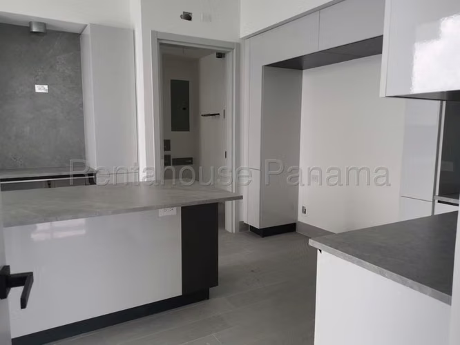 ALQUILO PENTHOUSE en Santa Maria Golf and Country Club. 251m2 - Imagen 15