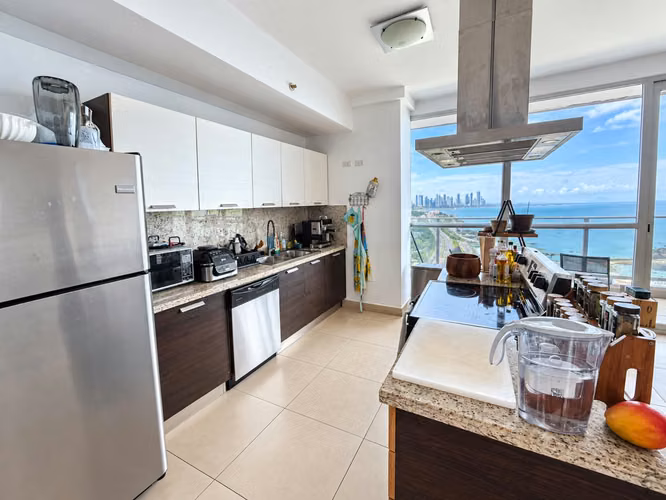  Se Alquila Apartamento con Vista al Mar y a la Ciudad en PH Oceanaire – Punta Pacífica - Imagen 3