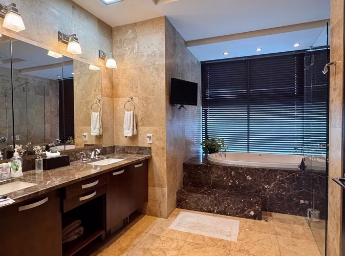  Se Vende Exclusivo Penthouse de Dos Pisos en PH Titanium – Costa del Este