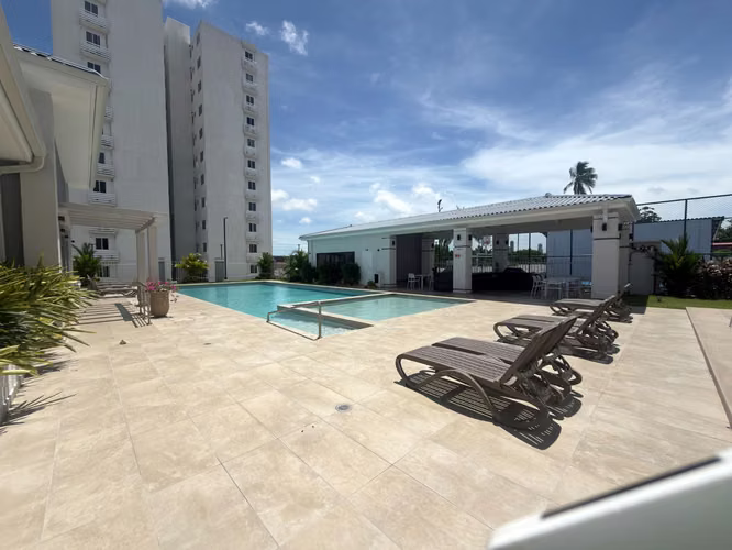 Se alquila Lindo Apartamento en Ph Torres de Versalles III