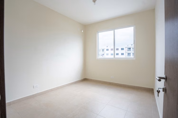 Se alquila Lindo Apartamento en Ph Torres de Versalles III - Imagen 11