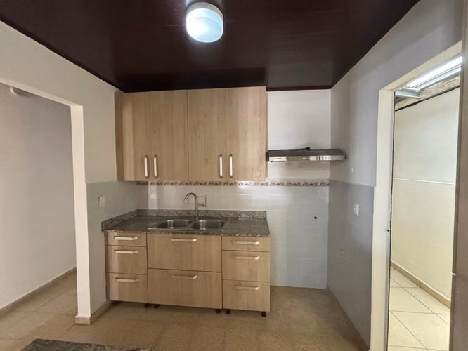 VENTA DE CASA EN SAN ANTONIO