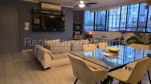 Apartamento remodelado en venta frente a Parque Omar, Porto Vita VIK-27-769