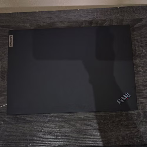 Thinkpad T14s con i7 11va Gen, 16GB RAM y 512 SSD - Imagen 5