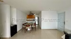 Apartamento en venta de 3 recámaras en PH Terramar VIK-27-222