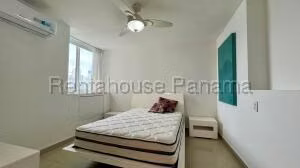Apartamento en venta de 3 recámaras en PH Terramar VIK-27-222