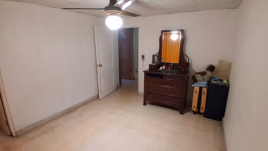 Villa de las Fuentes, 264mts, 3rec, 3.5 banos, $295,000 - Imagen 19