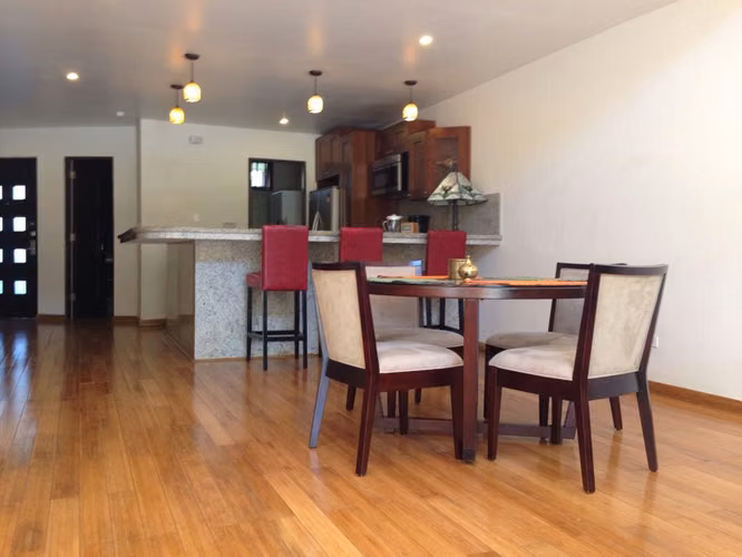 ALQUILO APARTAMENTO EN CLAYTON, EMBASSY CLUB, 1 RECAMARA, AMOBLADO, 180M2. - Imagen 6