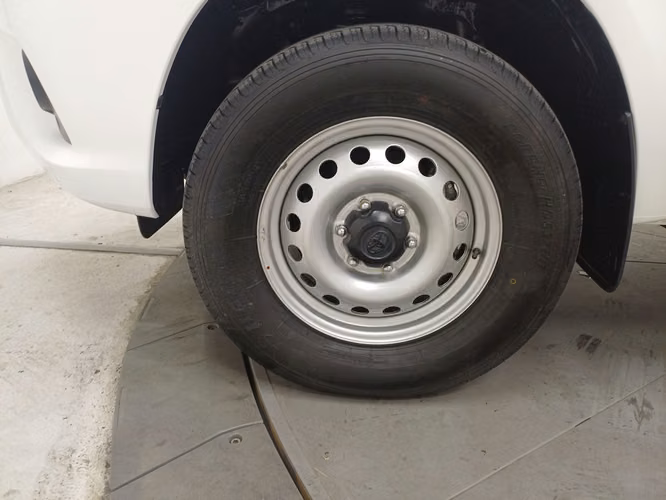 TOYOTA HILUX - 2024 - PPHX - Automarket - Imagen 2