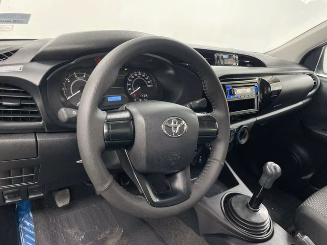 TOYOTA HILUX - 2025 - PPHX - Automarket - Imagen 6