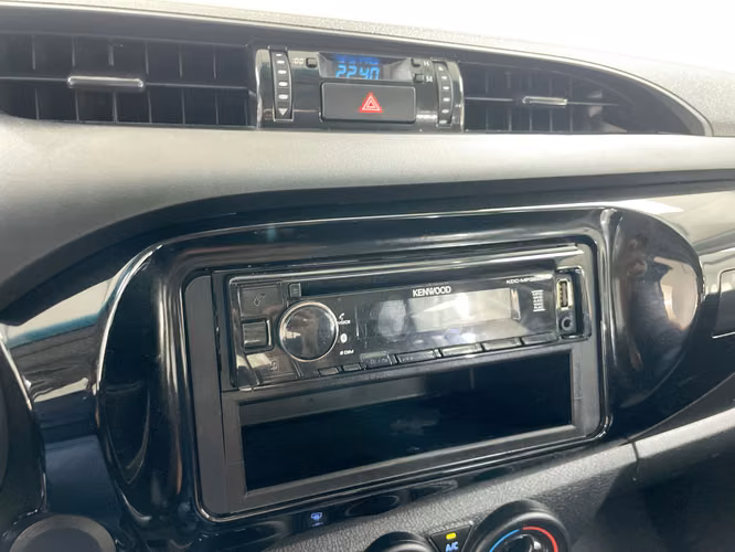 TOYOTA HILUX - 2025 - PPHX - Automarket - Imagen 8