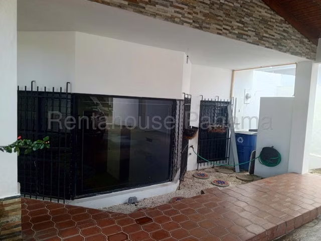 Alquiler Casa duplex en Dos Mares *