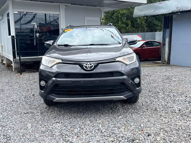TOYOTA RAV4 2018 AUTOMATICA DISPONIBLE DAVID CHIRIQUÍ