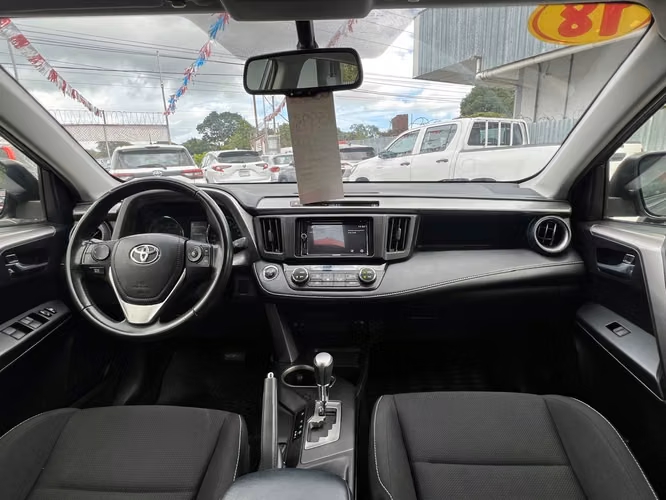 TOYOTA RAV4 2018 AUTOMATICA DISPONIBLE DAVID CHIRIQUÍ