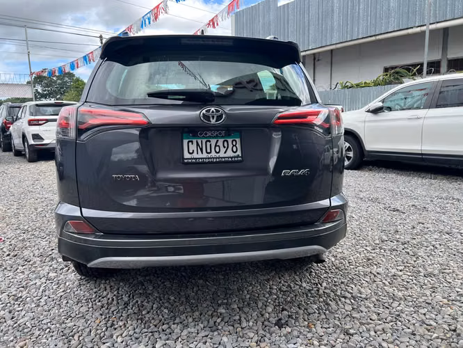 TOYOTA RAV4 2018 AUTOMATICA DISPONIBLE DAVID CHIRIQUÍ
